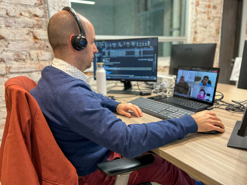 157BA291-EC7F-4A50-A1E6-F04EEC79B40C